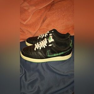 Special edition Nike court vision plaid